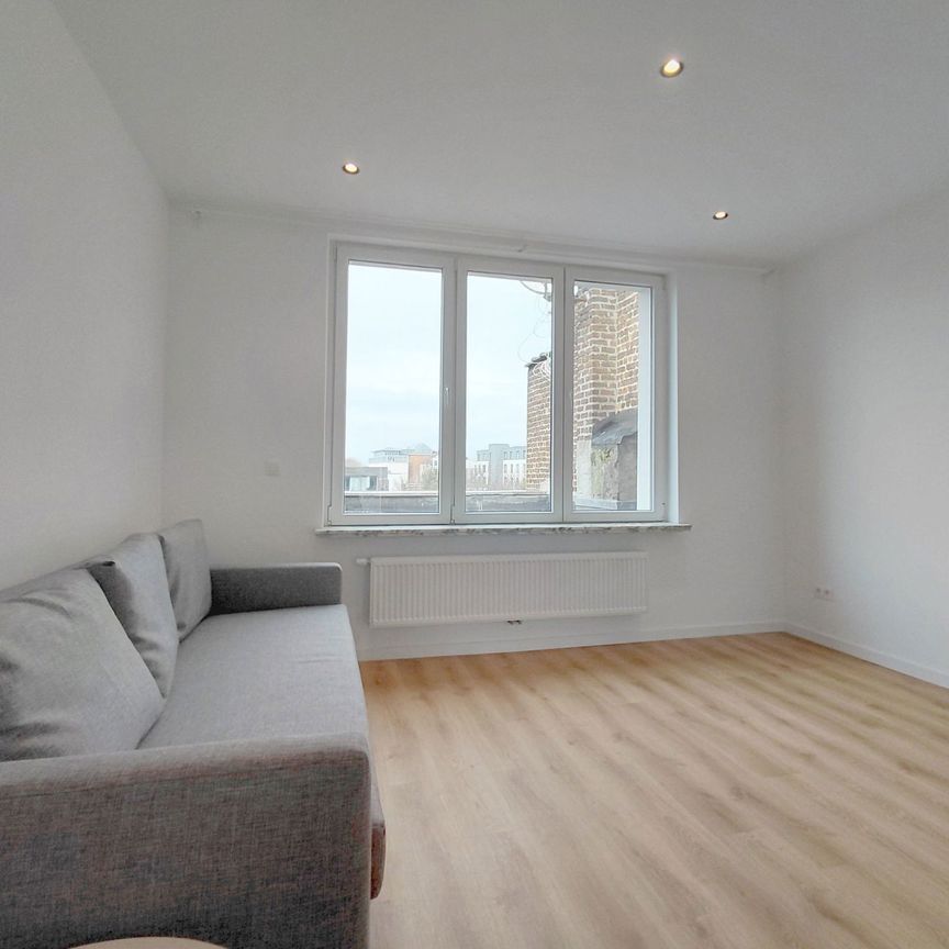 Appartement te huur - Photo 1