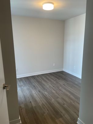 For Lease - 25 Nicholas Avenue Unit# 322, Toronto, Ontario - Photo 1
