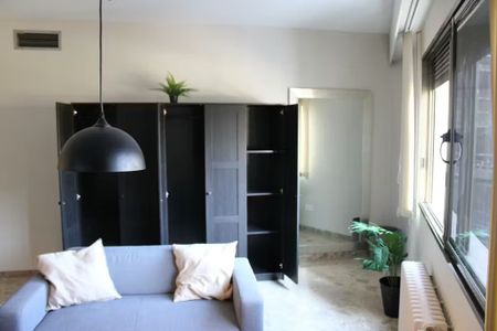 Calle Baldoví, Valencia, Valencian Community 46002 - Photo 4