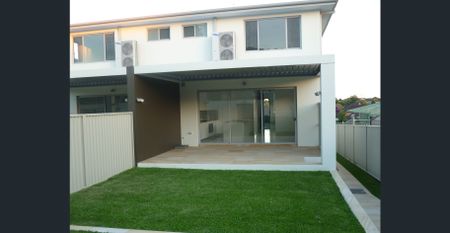 Lovely Duplex - Photo 2