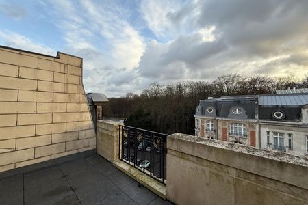 Square du bois, magnifique Penthouse 3 ch/3sdd + parking int - Foto 3