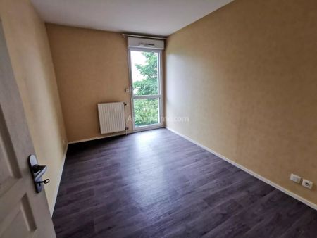 Location Appartement 3 pièces 65 m2 à Rennes - Photo 3