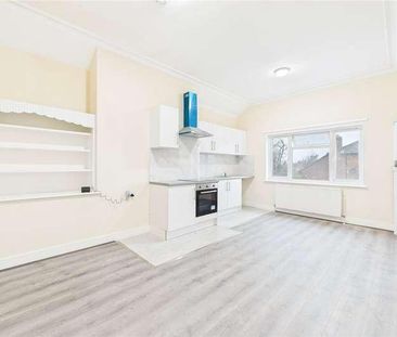 Andover Road, Newbury, Berkshire, RG14 - Photo 4