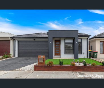 14 Isla Street, Tarneit, Vic 3029 - Photo 2