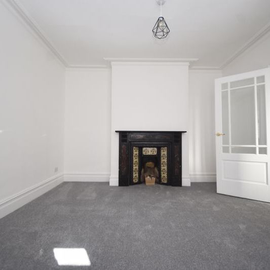 Beaconsfield Road, Basingstoke - Photo 1