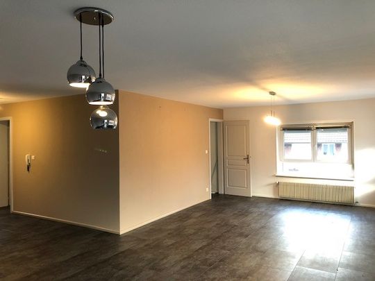 Location Appartement 5 pièces 119m² - Photo 1