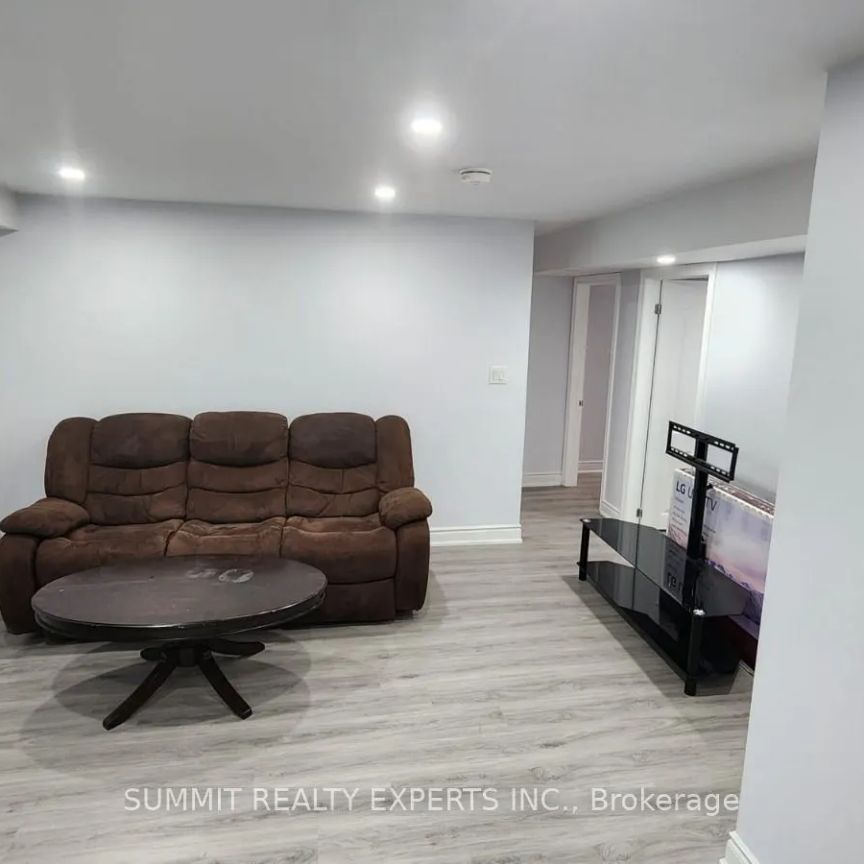 107 Banbridge Crescent - Photo 1