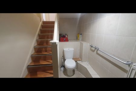 Room in a Shared Flat, Chichele Road, NW2 - Photo 3