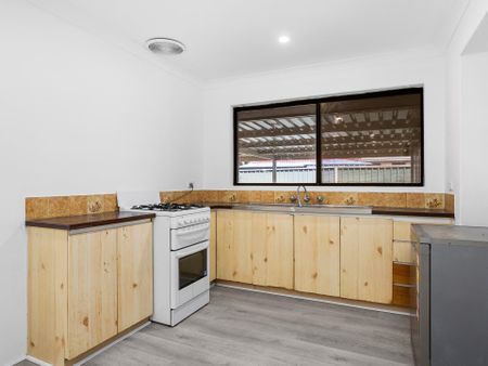 39 Prescott Dr, Gosnells WA 6110 - House For Rent | Domain - Photo 4