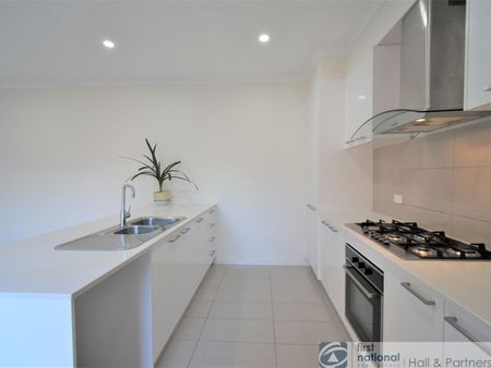 4/19 Rutherglen Street, 3174, Noble Park Vic - Photo 2