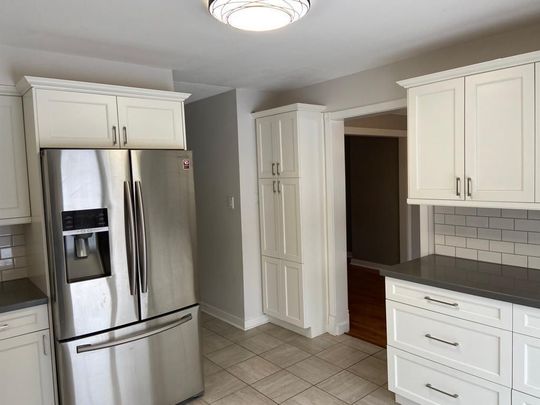 For Lease - 146 Fanshawe Drive, Brampton, Ontario - Photo 1