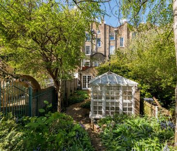 Stunning one bedroom garden flat. - Photo 1