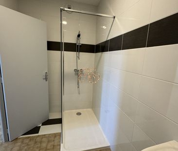 Location Appartement 3 pièces 77m² ST GILLES 30800 - Photo 2