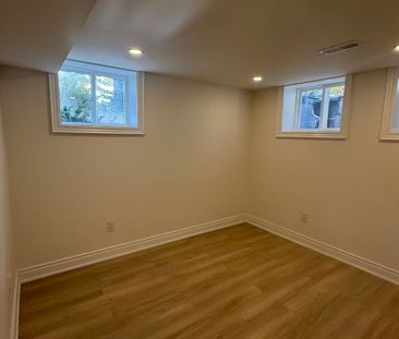 For Lease - 66 Paperbirch Drive Unit# Lower, Toronto, Ontario - Photo 3