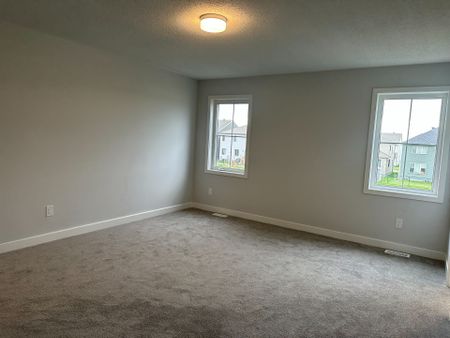 For Lease - 50 GREEN ASH Avenue, Stittsville - Munster - Richmond, Ontario - Photo 5
