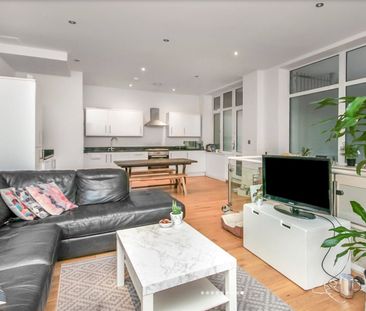 2 Bed Flat, Babik Court, E8 - Photo 5