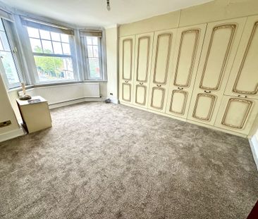 Thornbury Road, Greater London, TW7 - Photo 3