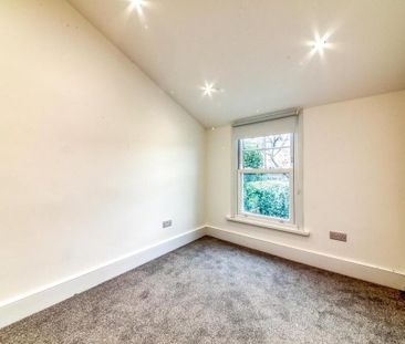 3 bedroom maisonette to rent - Photo 4