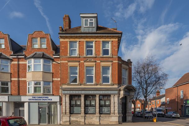 Station Road, Chingford, E4 - Photo 1