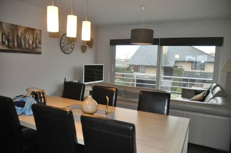 Recent appartement met zeer ruim terras (50 m2), een prachtig verzicht en garage. - Photo 3