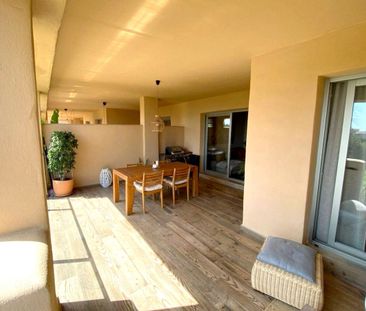 Apartment in Selwo, Costa del Sol - Photo 6