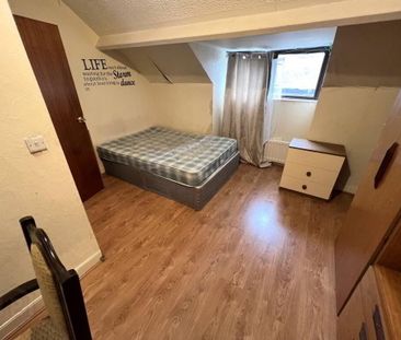 150 Donegall Avenue, Belfast, BT12 6LY - Photo 4
