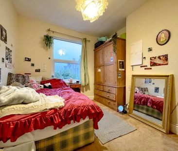 5 bedroom terraced house to rent - Photo 6