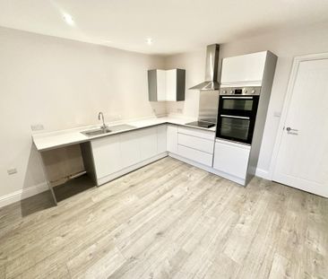 3 bedroom end of terrace house to rent - Photo 5