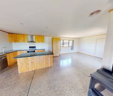 Mt Biggs - 3 bedrooms - Photo 4