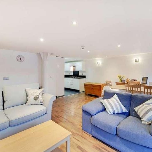 Building, Woolwich Riverside, SE18 - Photo 1