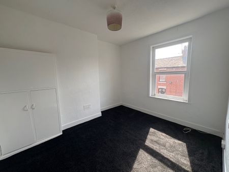 111, Elliott Street, Preston - Photo 5