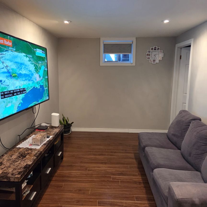 For Lease - 7739 Priory Crescent Unit# Bsmt, Mississauga, Ontario - Photo 1