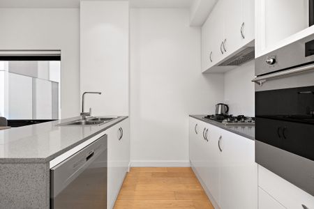 504/18 Surflen Street, Adelaide SA 5000 - Apartment For Rent | Domain - Photo 4