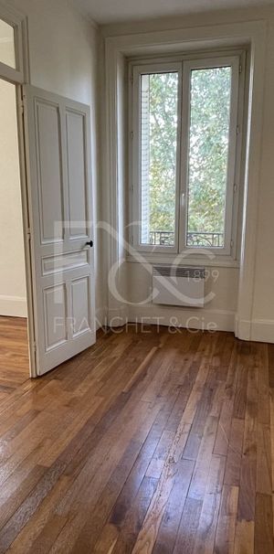 T2 49m² - Rue Marcel Mérieux Lyon 7ème - Photo 1