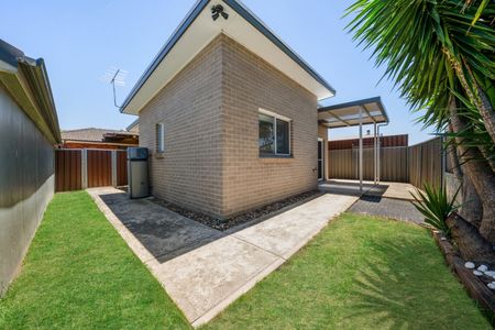 Stylish 2 Bedroom Granny Flat - Photo 5