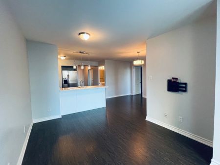 For Lease - 323 Richmond Street Unit# 807, Toronto, Ontario - Photo 2