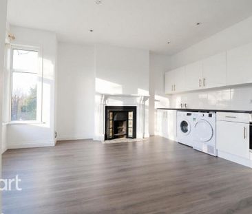 2 bedroom maisonette to rent - Photo 2