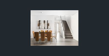 Perfect Family Home | Amazing Location | Spacious & Modern - Photo 3
