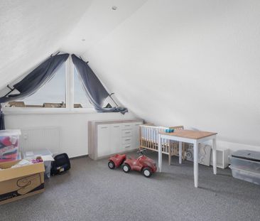 Moderne, ruhige Wohnung mit zusätzlichem Studiozimmer - Foto 4