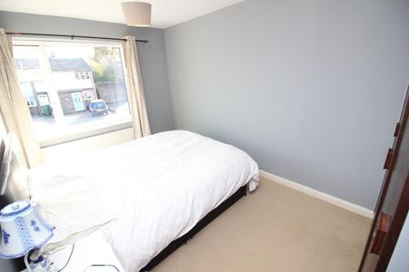 Woodbine Lane, Worcester Park - Photo 4