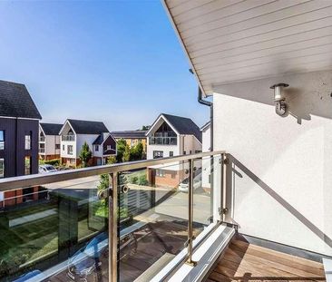 Huxley Drive, Hurst Green, Oxted, RH8 - Photo 2