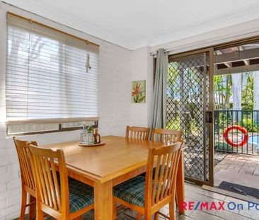 Large Home with Pool in Prime Cleveland Cul-de-Sac - Photo 2