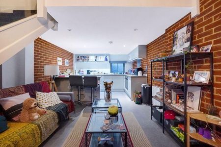 1 bedroom terraced house to rent - Photo 2