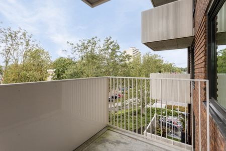 Te huur: Klaasje Zevensterstraat 31 - Photo 2