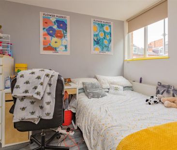 6 bedroom house to rent - Photo 4