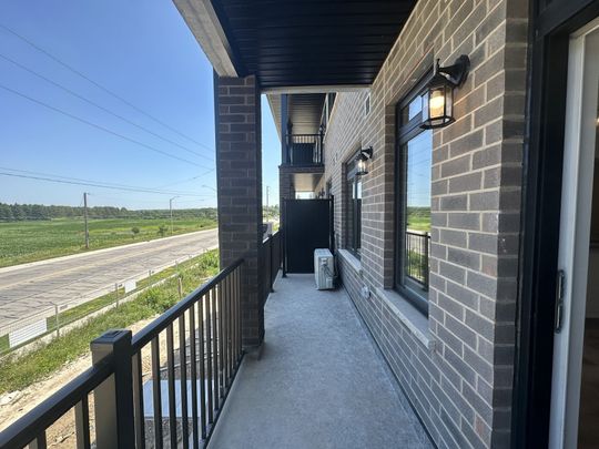 For Lease - 70 Thatcher Drive, Guelph, Ontario - Photo 1