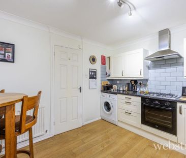 2 bedroom terraced house to rent - Photo 2