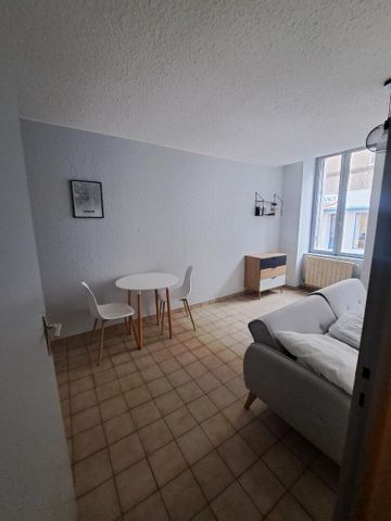 Appartement À Louer 1 Pièce , 26 M² - Photo 2