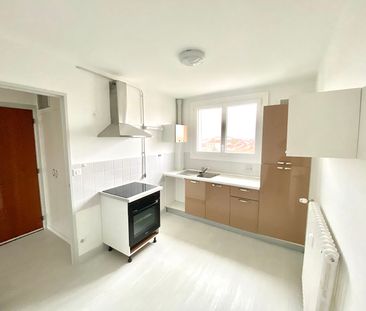 Location Appartement 3 pièces 75m² - Photo 6