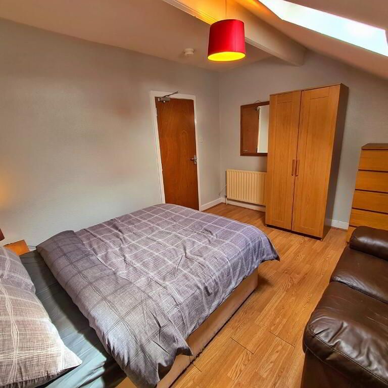 4 Bed HMO, Rathdrum Street, 10 Month Lease, Belfast, BT9 7GB - Photo 1